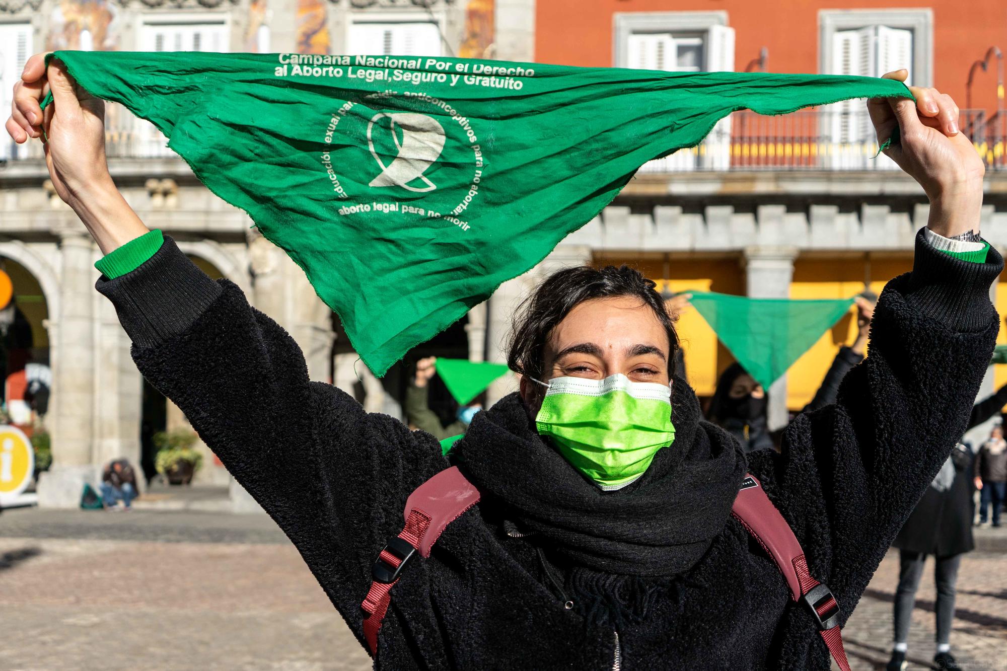 Mani Madrid Apoyo Aborto en Argentina 5